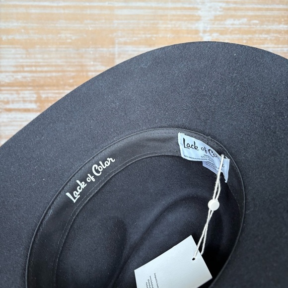 Lack of Color NWT The Grove Felt Hat Wool Blend Black 